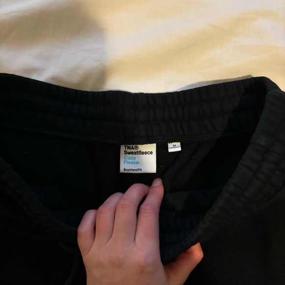 TNA cozy fleece sweat pants - Picture 4 of 4